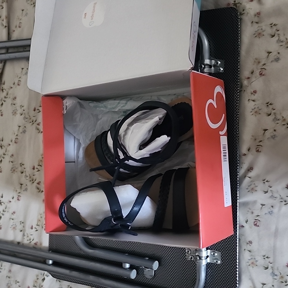 Women's shoes/sandals